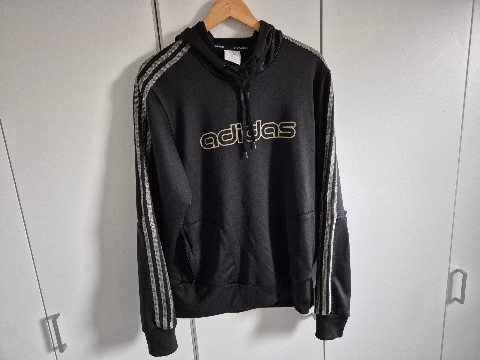 adidas M, Kleding | Heren, Truien en Vesten, Maat 48/50 (M), Zwart, Ophalen of Verzenden, Adidas