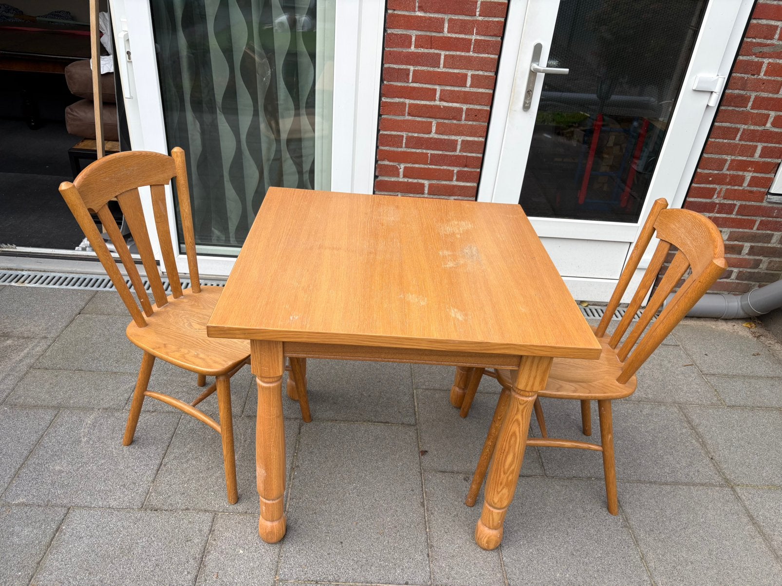 Klein eiken eethoekje, Ophalen, Gebruikt, Minder dan 4 stoelen