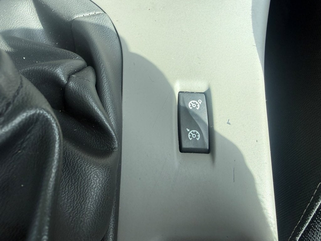 Foto 15 van Renault Mégane 1.6 Authentique (bj 2011)