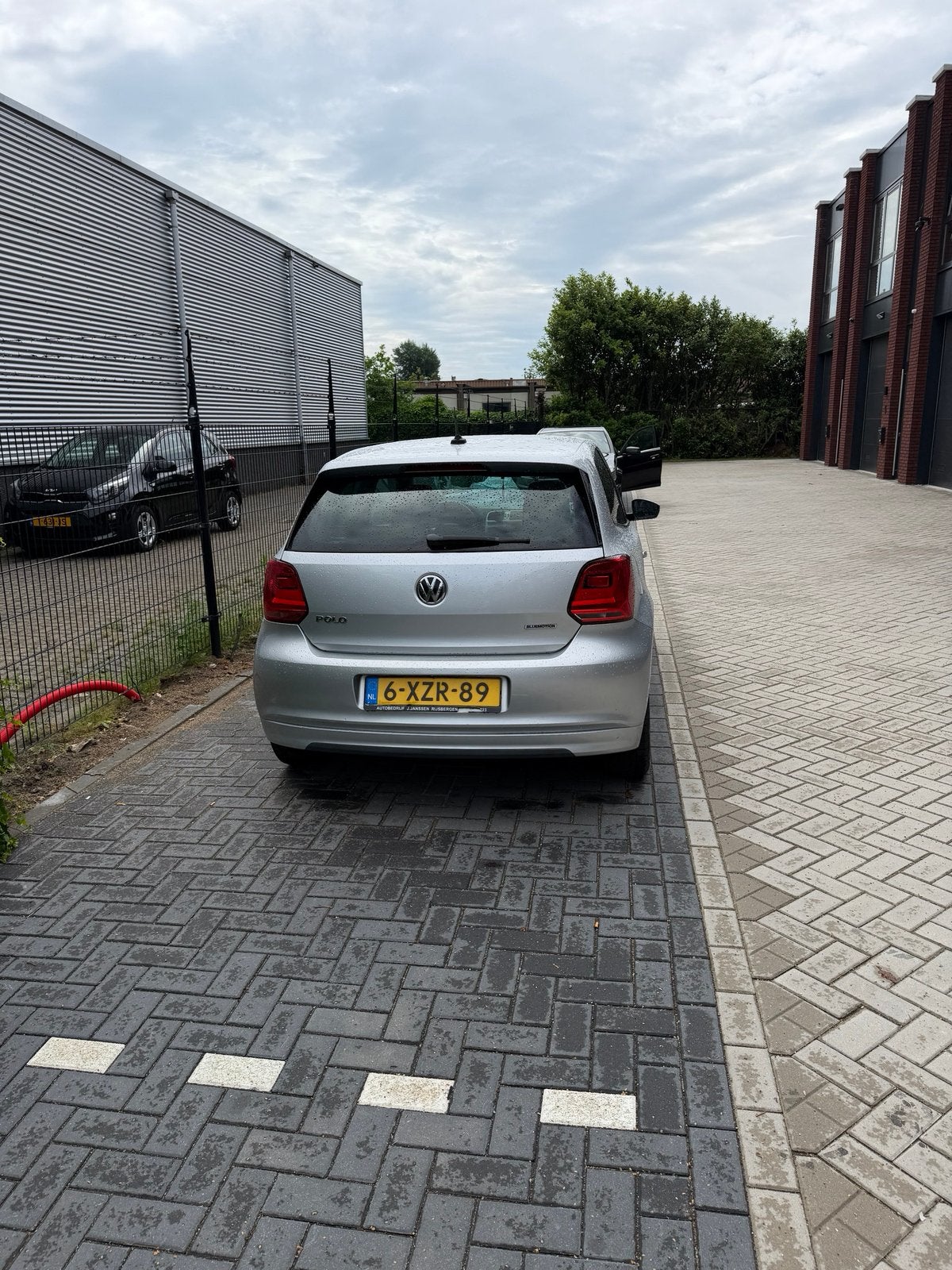 Foto 4 van Volkswagen Polo 1.4 TDI 55KW BMT 2014 Grijs
