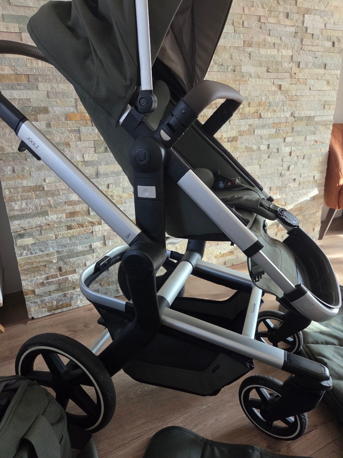 Joolz Day kinderwagen met reiswieg en accessoires, Zo goed als nieuw, Combiwagen, Met reiswieg, Ophalen