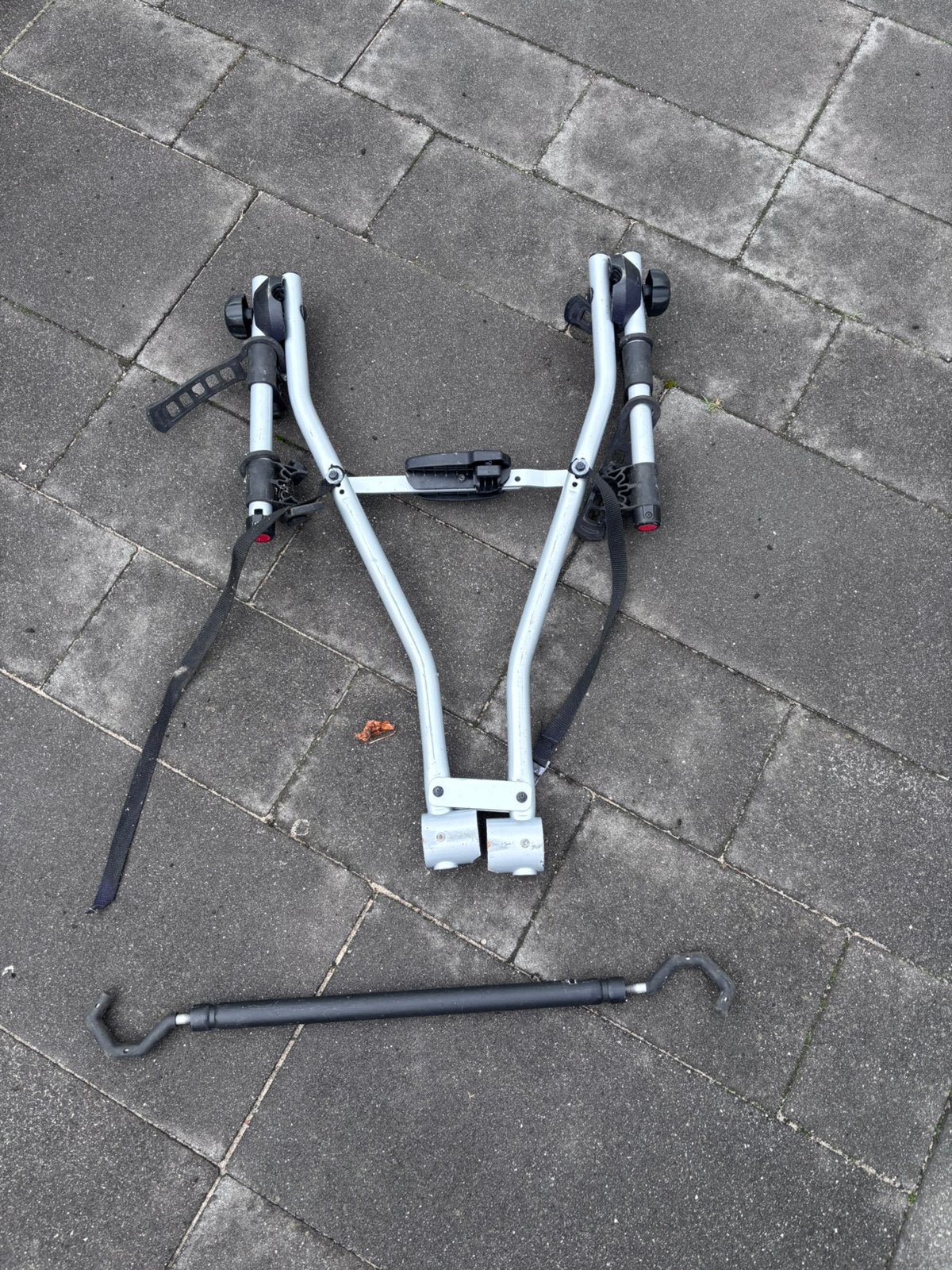 Thule Xpress 2. Fietsdrager voor op trekhaak, Ophalen, Gebruikt