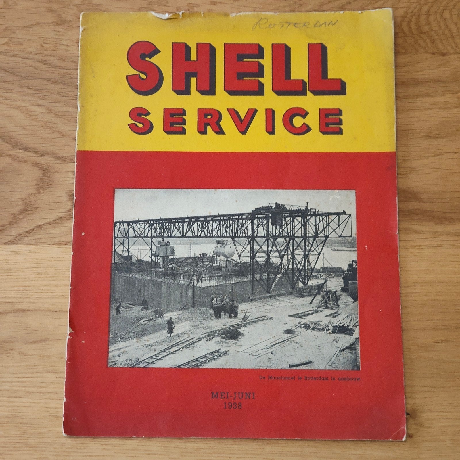 shell Service mei juni 1938 - de Maastunnel te Rotterdam, Gelezen, 19e eeuw, Bataafse Import Maatschappij, Ophalen of Verzenden