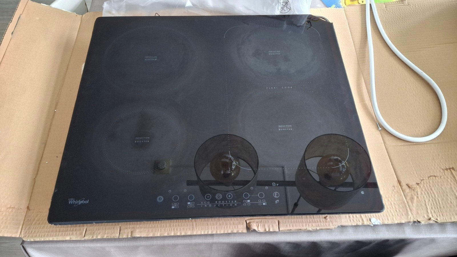 Whirlpool ACM802ne met kapot glas, Ophalen, Inbouw, Inductie, 4 kookzones