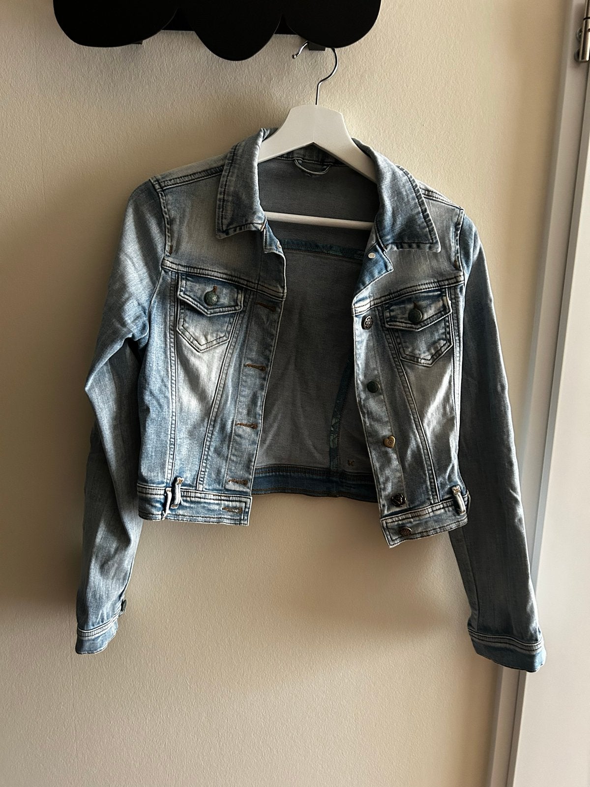 Stijlvol spijkerjasje - Maat S, Kleding | Dames, Jassen | Zomer, Zo goed als nieuw, Maat 36 (S), Blauw, Ophalen of Verzenden