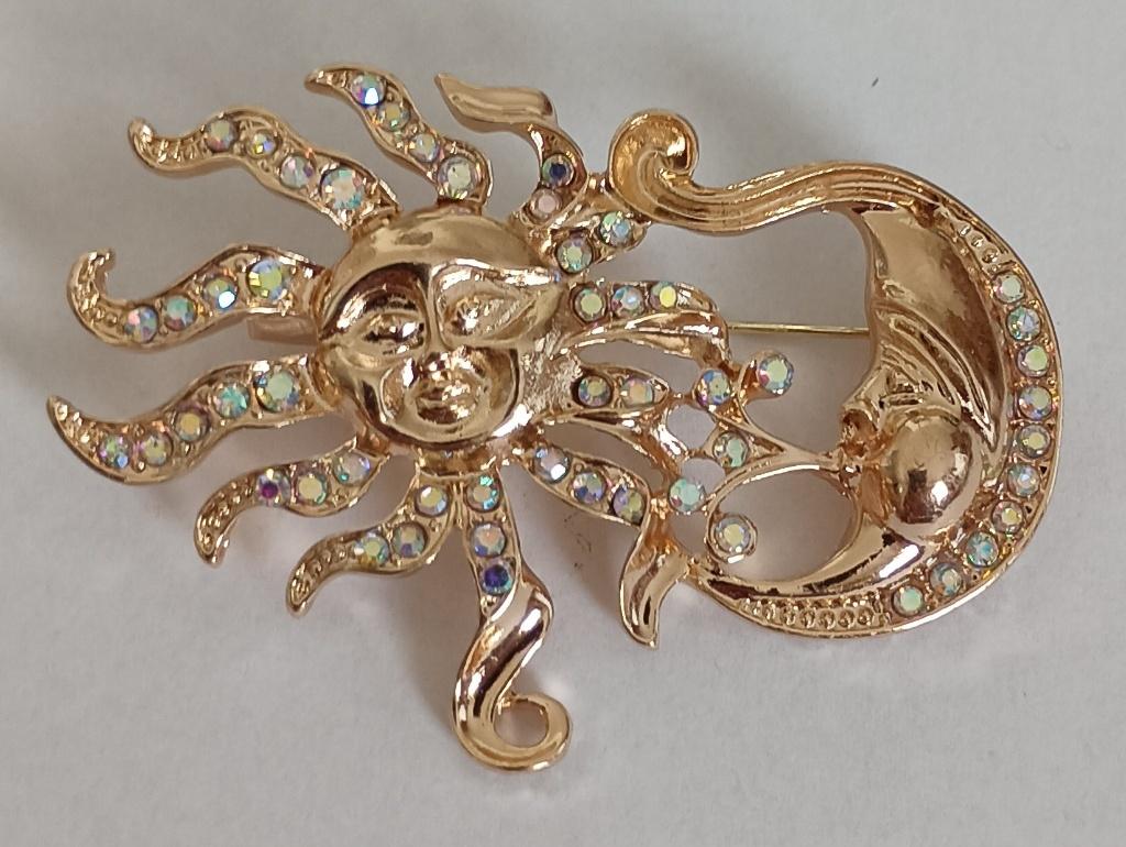 Zon en maan broche, Overige materialen, 4 tot 7 cm, Overige kleuren, Nieuw