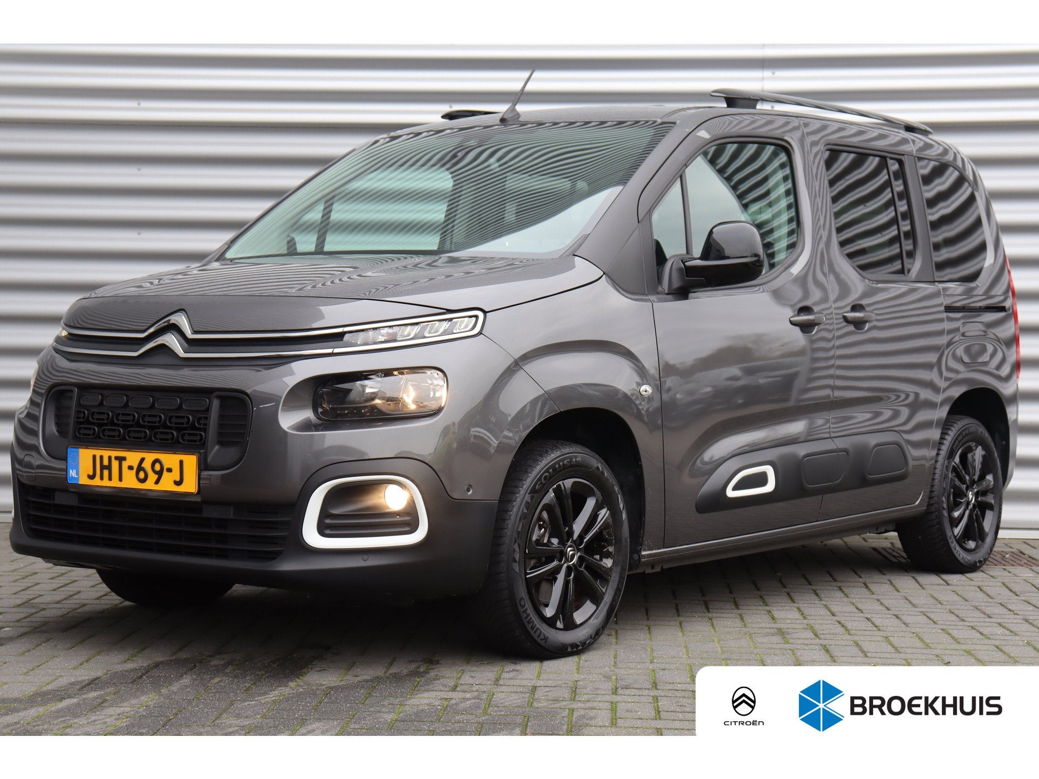 Citroen Berlingo 1.2 PURETECH 130PK SHINE AUTOMAAT