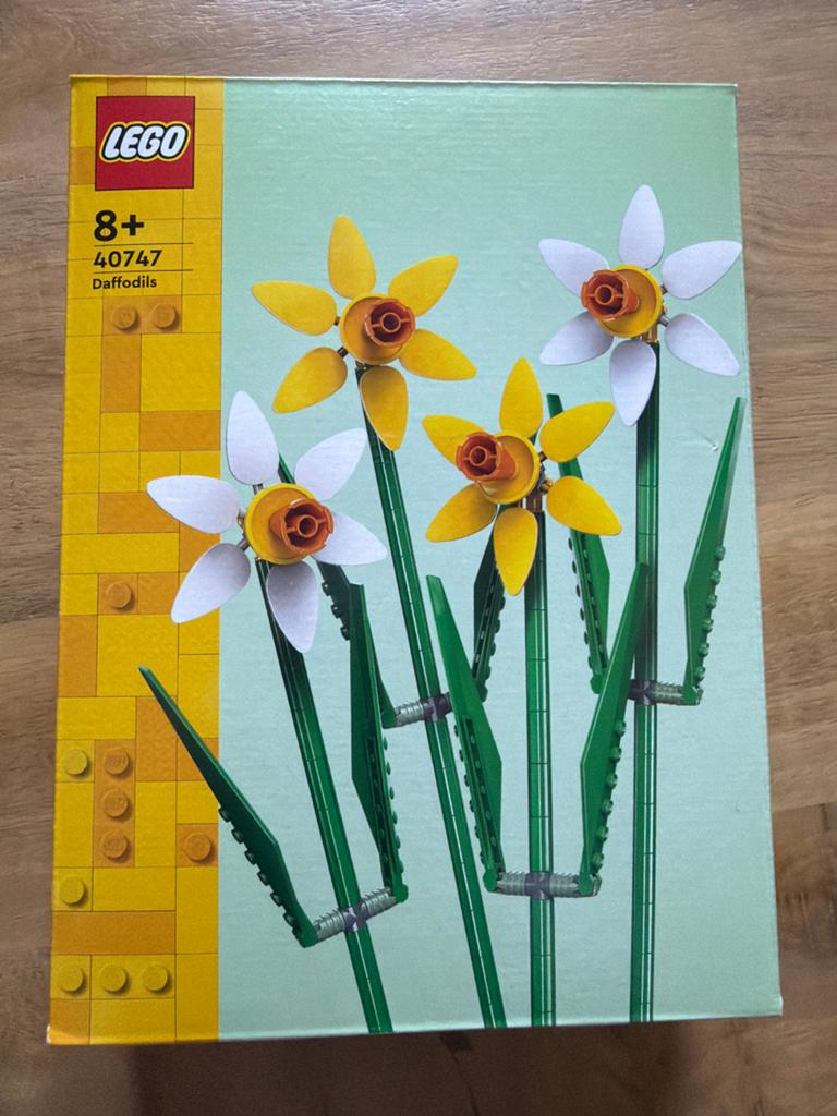 LEGO 40747 Narcissen - Nieuw en Ongeopend, Overige thema's, Lego, Nieuw, Ophalen of Verzenden