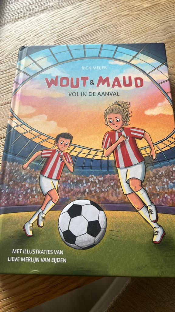 Wout & Maud: Vol in de aanval - Voetbalboek voor jeugd, Ophalen, Fictie algemeen, Zo goed als nieuw, Rick Meijer