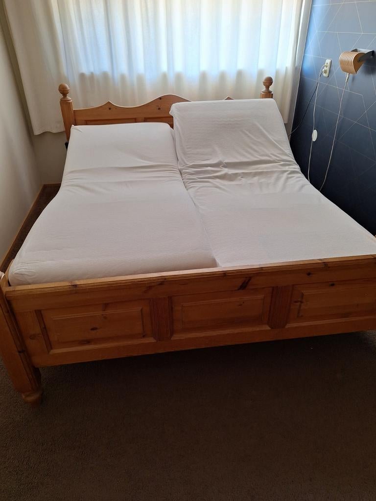 Elektrische lattenbodem, 2 stuks 80 x 200, Ophalen, Gebruikt, Wit, Tweepersoons
