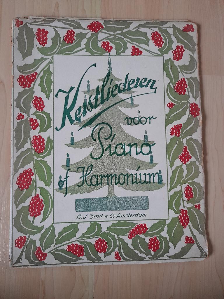 KERSTLIEDEREN VOOR PIANO OF HARMONIUM, Boeken, Ophalen of Verzenden, Gelezen, Overige onderwerpen
