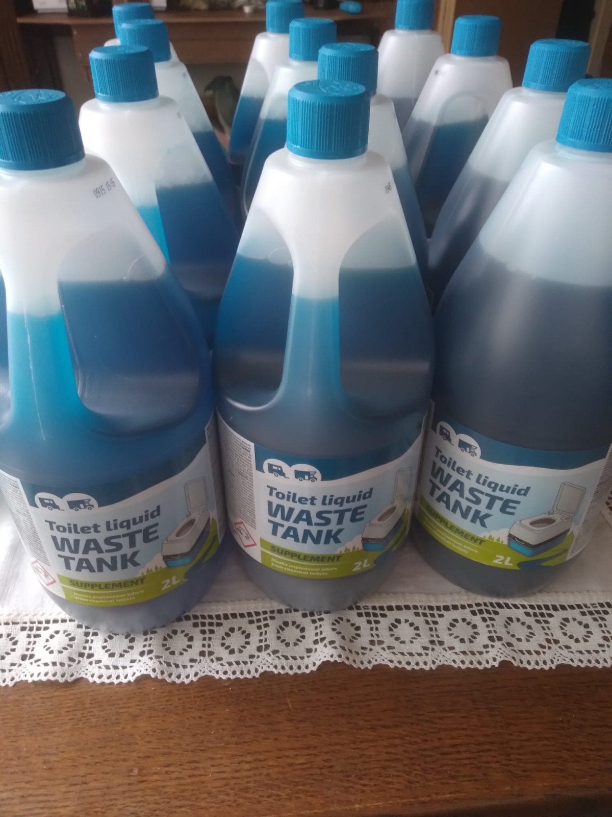 Toiletvloeistof afvaltank supplement 2L -12 flessen, Ophalen, Nieuw