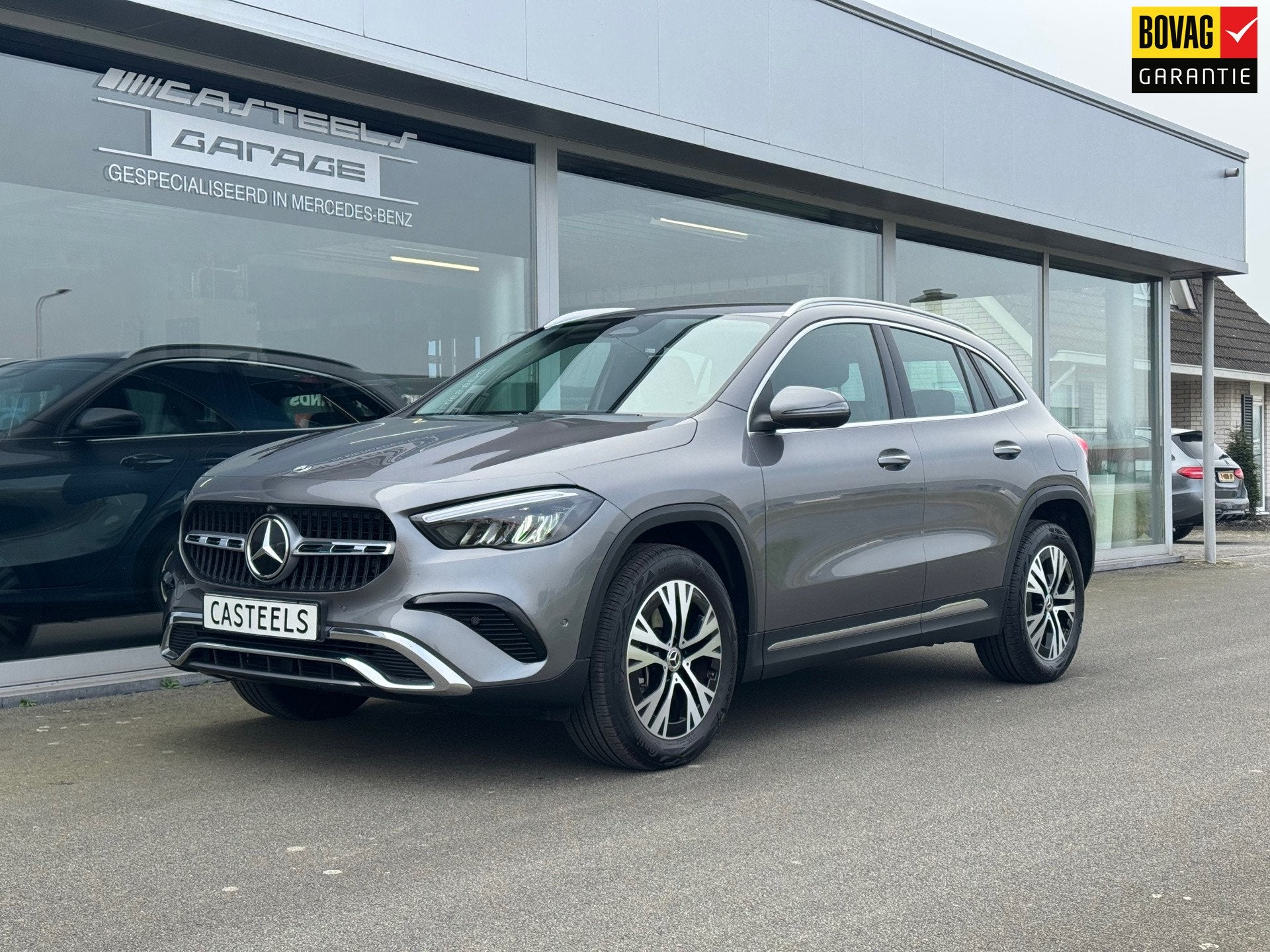 Mercedes-Benz GLA-klasse 250 e Progressive line Advanced aut, Auto's, Metallic lak, Zwart, Leder en Stof, 163 pk