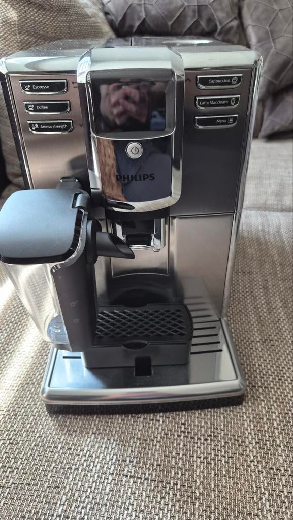 Philips volautomatische espressomachine, Ophalen, Espresso apparaat, Koffiebonen, Zo goed als nieuw