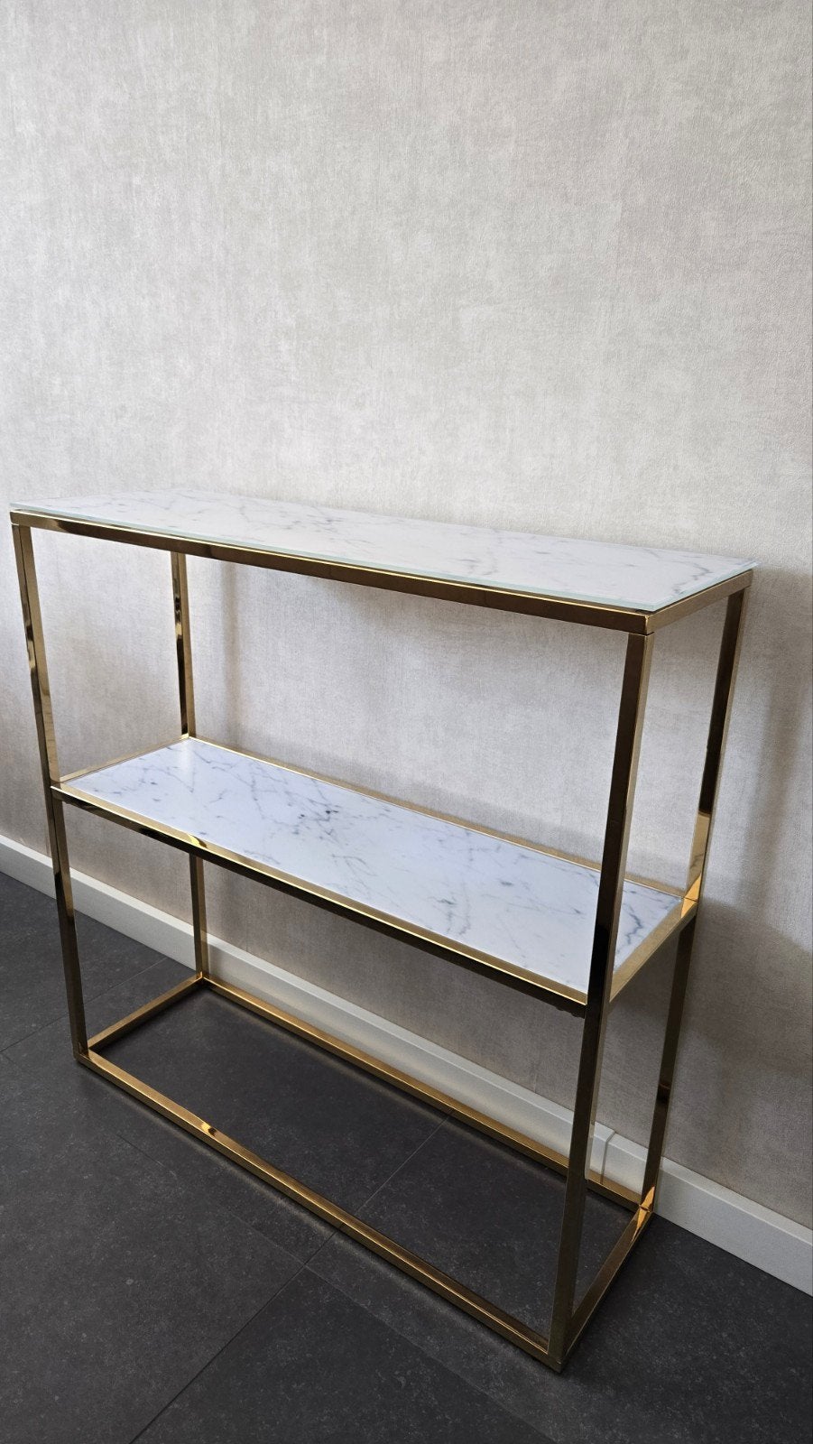 Gouden dressoir met Glazen Blad en Marmerprint, Huis en Inrichting, Ophalen of Verzenden, Zo goed als nieuw, Modern, Luxe, Glamour