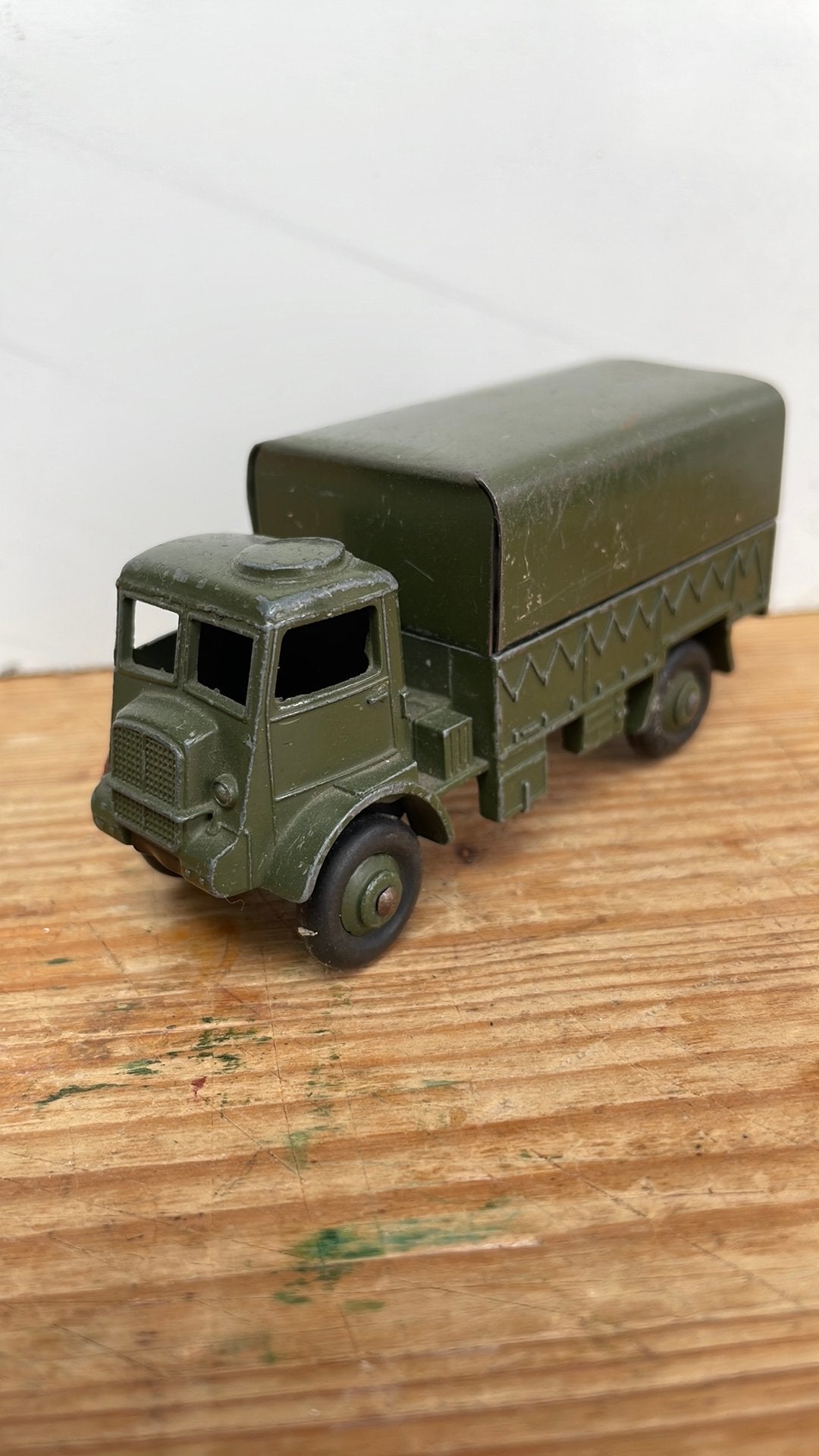 dinky toy 623, Hobby en Vrije tijd, Modelauto's | 1:87, Ophalen of Verzenden, Zo goed als nieuw, Bus of Vrachtwagen, Overige merken