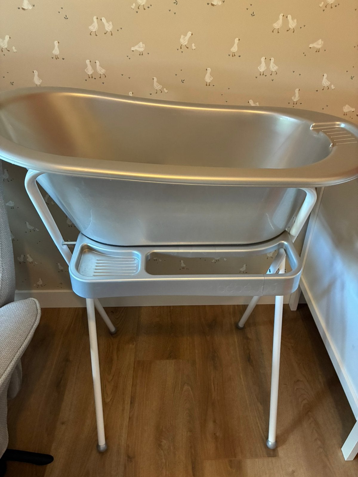 Babybadje mrt standaard incl thermometer, Ophalen, Zo goed als nieuw, Badje, Standaard