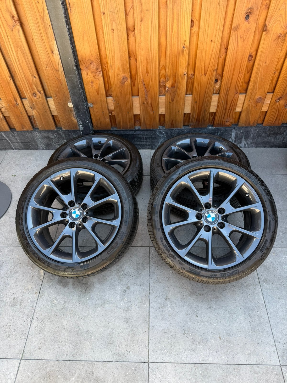 BMW 18” breedset velgen + banden, Ophalen, 18 inch, Banden en Velgen, Personenwagen