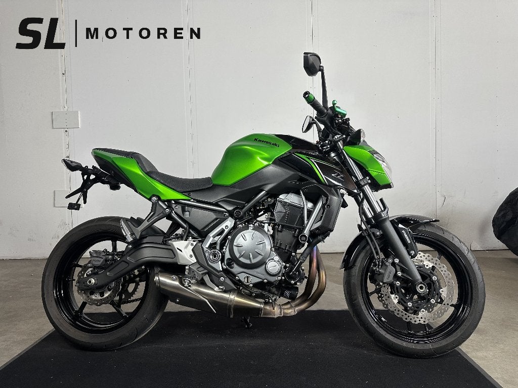 Kawasaki Z650 - 5415 km! ( Z 650 ), Motoren, 2 cilinders, Occasion, Bedrijf, Meer dan 35 kW