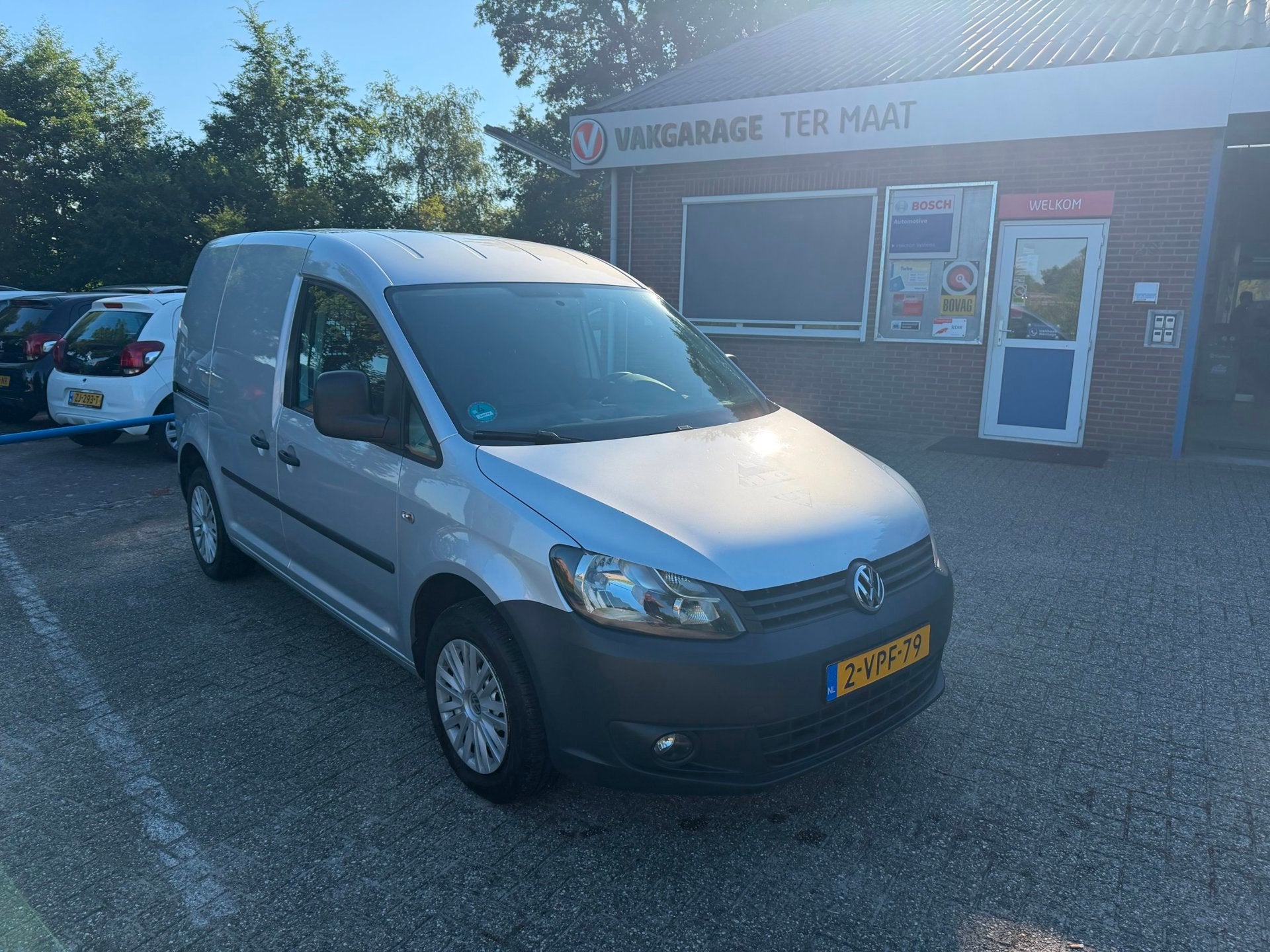 Volkswagen Caddy 1.6 TDI, Voorwielaandrijving, Euro 5, Gebruikt, Zwart