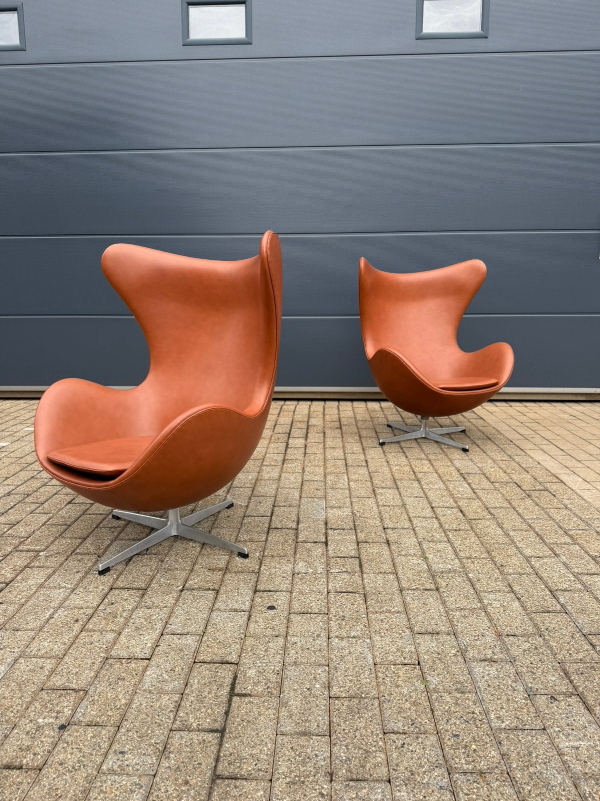 2x 1960’s Fritz Hansen Egg Chair Cognac leder NIEUWstaat!, Ophalen of Verzenden, Cassina togo elda sede b&b italia knoll vitra edra artifort cor