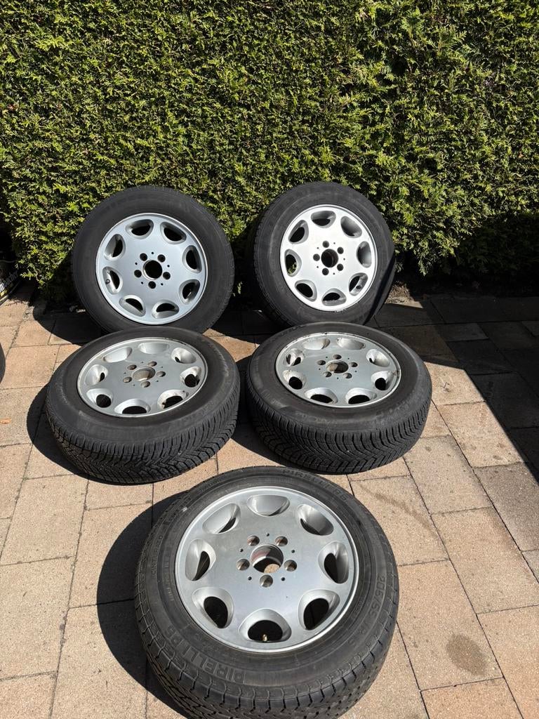 Mercedes W124/201 8 Loch velgen 15 inch, Ophalen