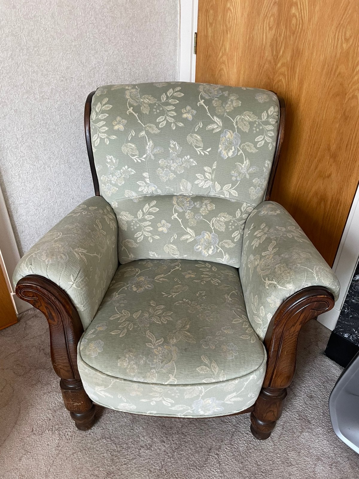 Woonkamer stoelen, Ophalen