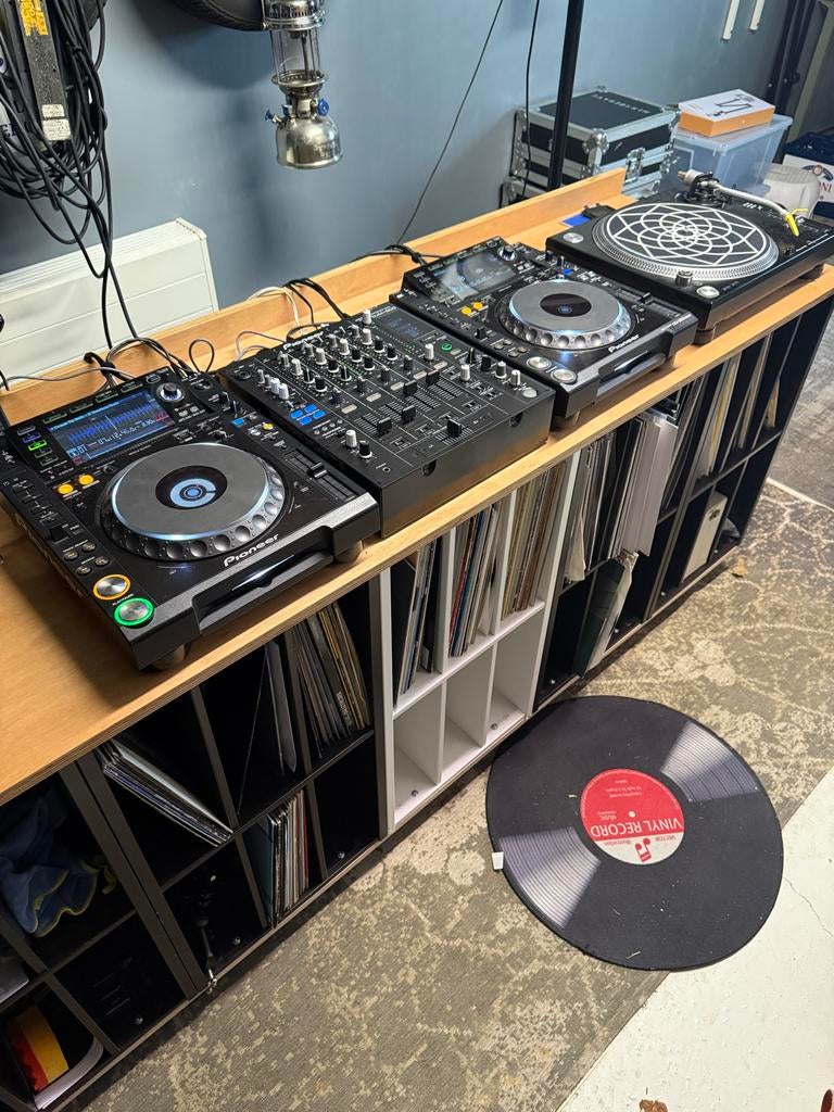 Pioneer complete DJ set - nexus 2000 + DJM 800 + extra, Muziek en Instrumenten, Dj-sets en Draaitafels, Ophalen of Verzenden, Gebruikt