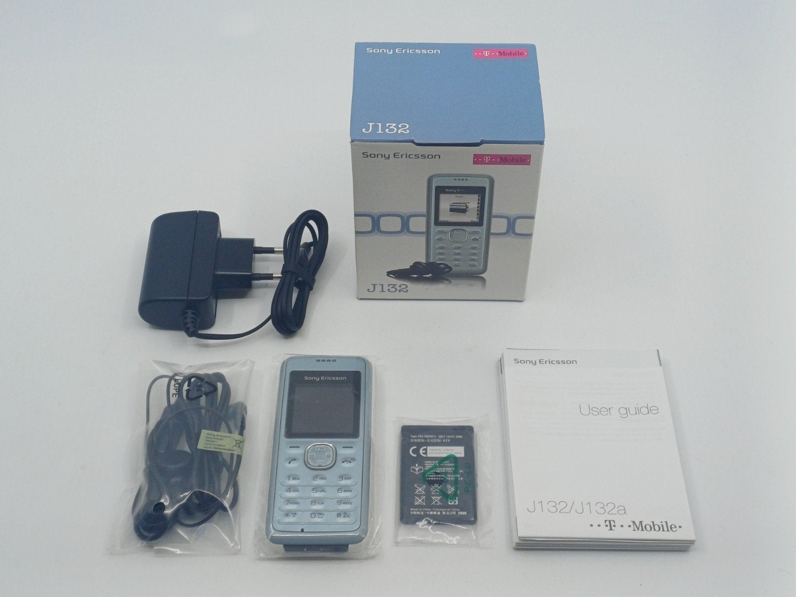 Sony Ericsson J132 - Nieuw in doos - T-Mobile, Verzenden, Geen camera, Nieuw, Klassiek of Candybar