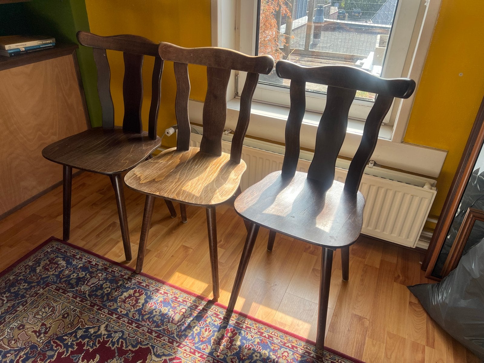 Set van 3 houten eetkamerstoelen, Ophalen