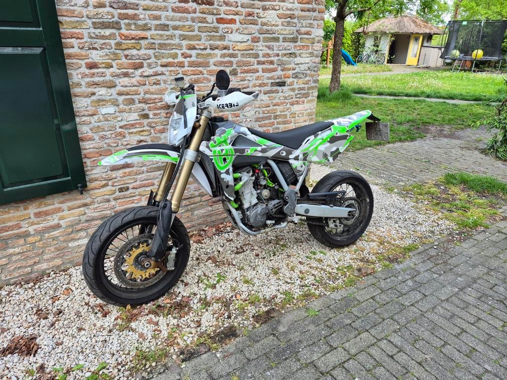 Husqvarna smr 450 / 510 uit 2006 met kenteken, Motoren, Ophalen