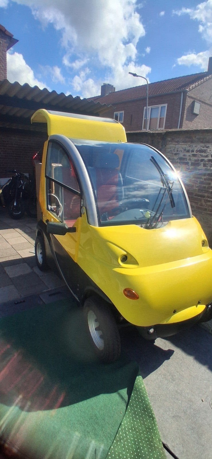 Rijbewijsvrije invalidewagen, Ophalen, 46 km of meer, Ligier, 16 km/u of meer