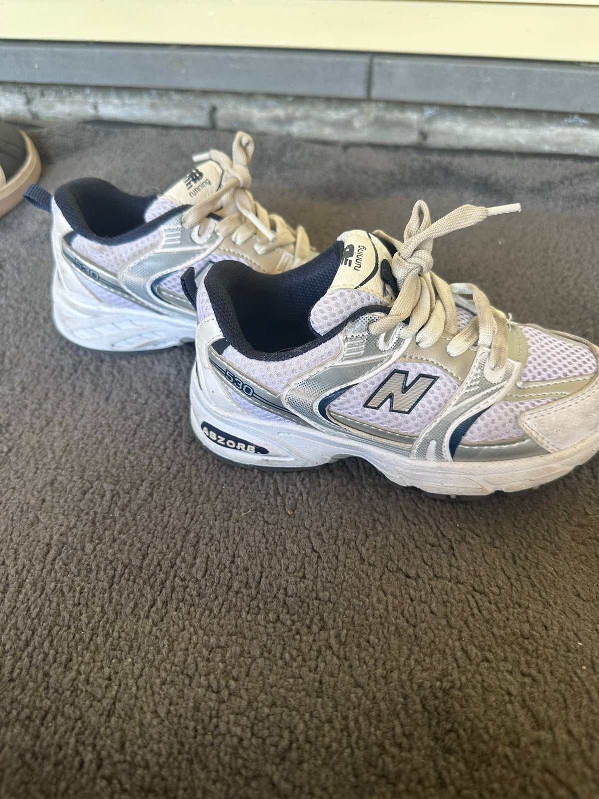 New Balance 530 sneakers voor kinderen - maat 29, Ophalen, Gebruikt, Jongen of Meisje, Sportschoenen