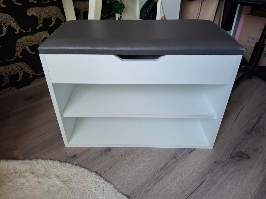 Schoenen bankje met opbergruimte, Ophalen, Gebruikt