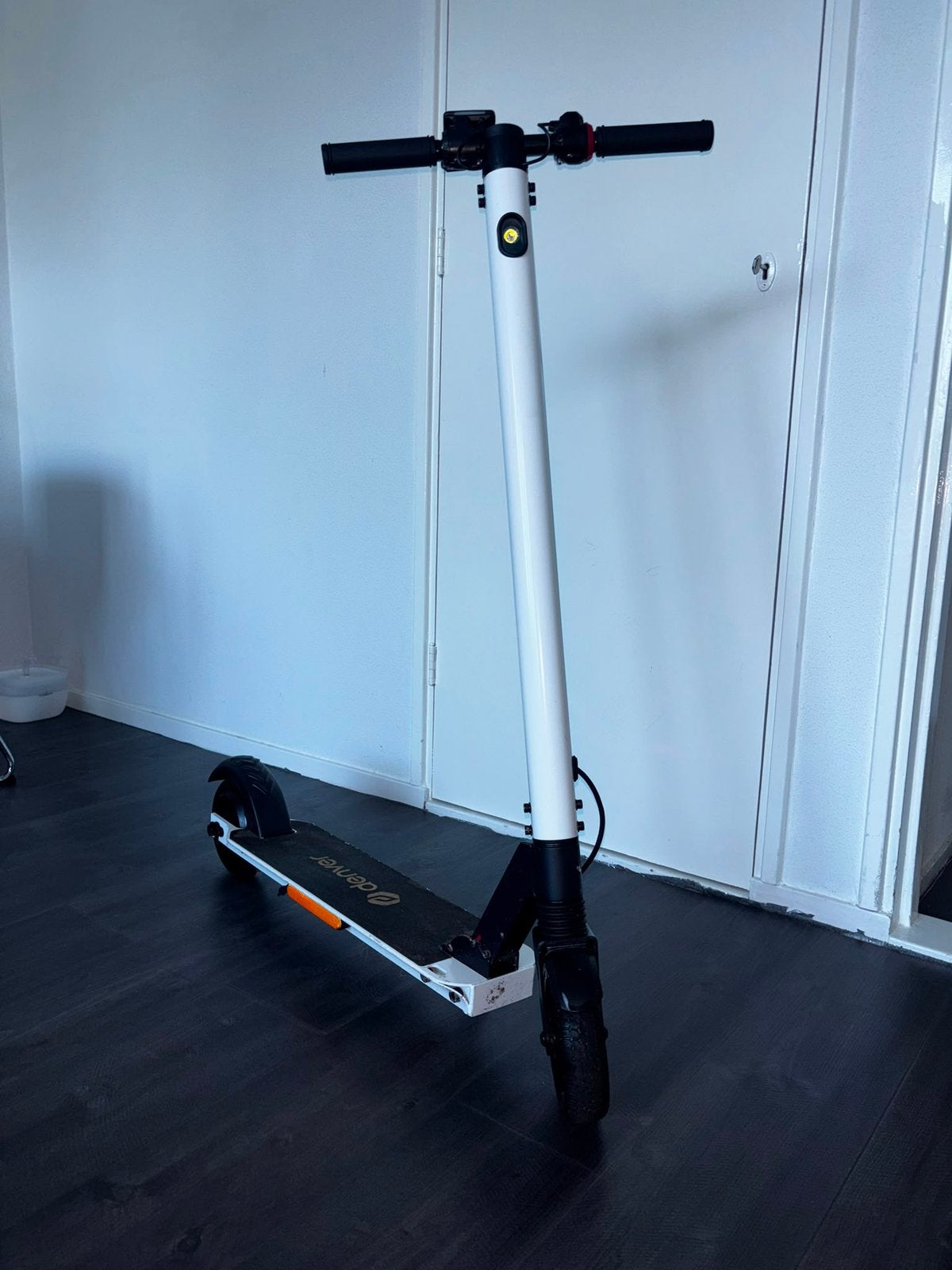 Denver SCO-80130 E-Scooter, Fietsen en Brommers, Steps, Ophalen, Zo goed als nieuw, Elektrische step (E-scooter)