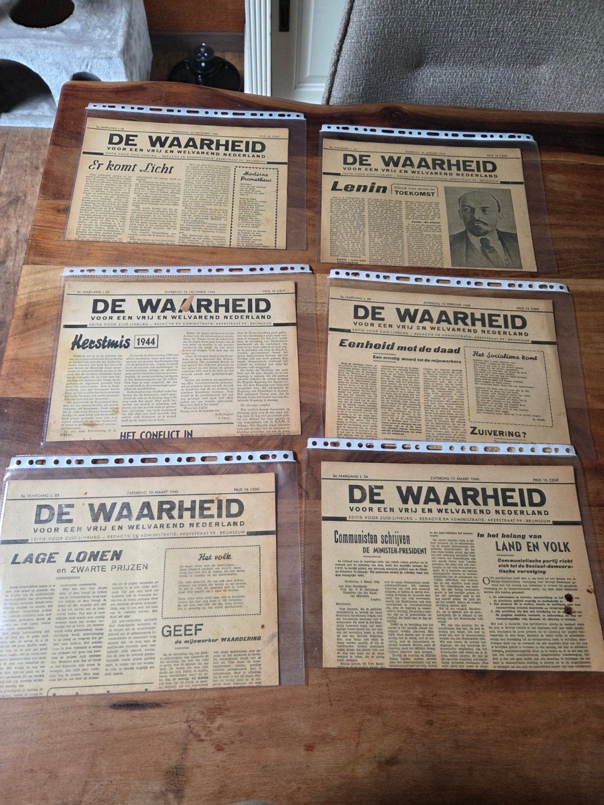 Wo2 kranten de waarheid, Verzamelen, Ophalen of Verzenden, Overige soorten, Nederland, Boek of Tijdschrift