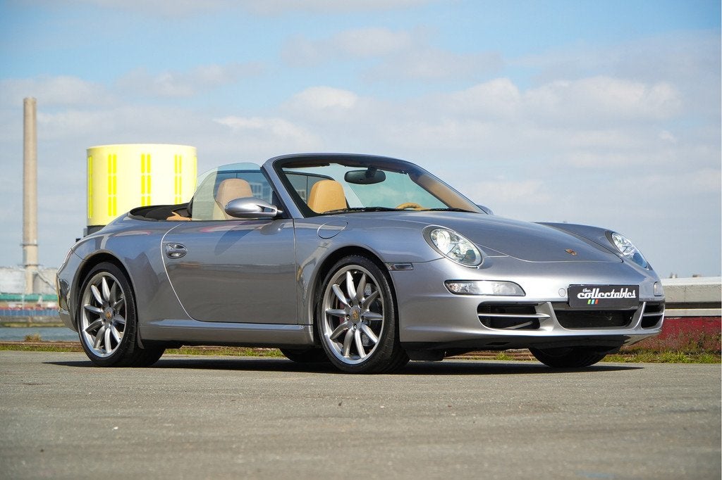 Porsche 911 Cabrio 3.8 Carrera S (bj 2007, automaat), Auto's, Automaat, Achterwielaandrijving, Gebruikt, Cabriolet