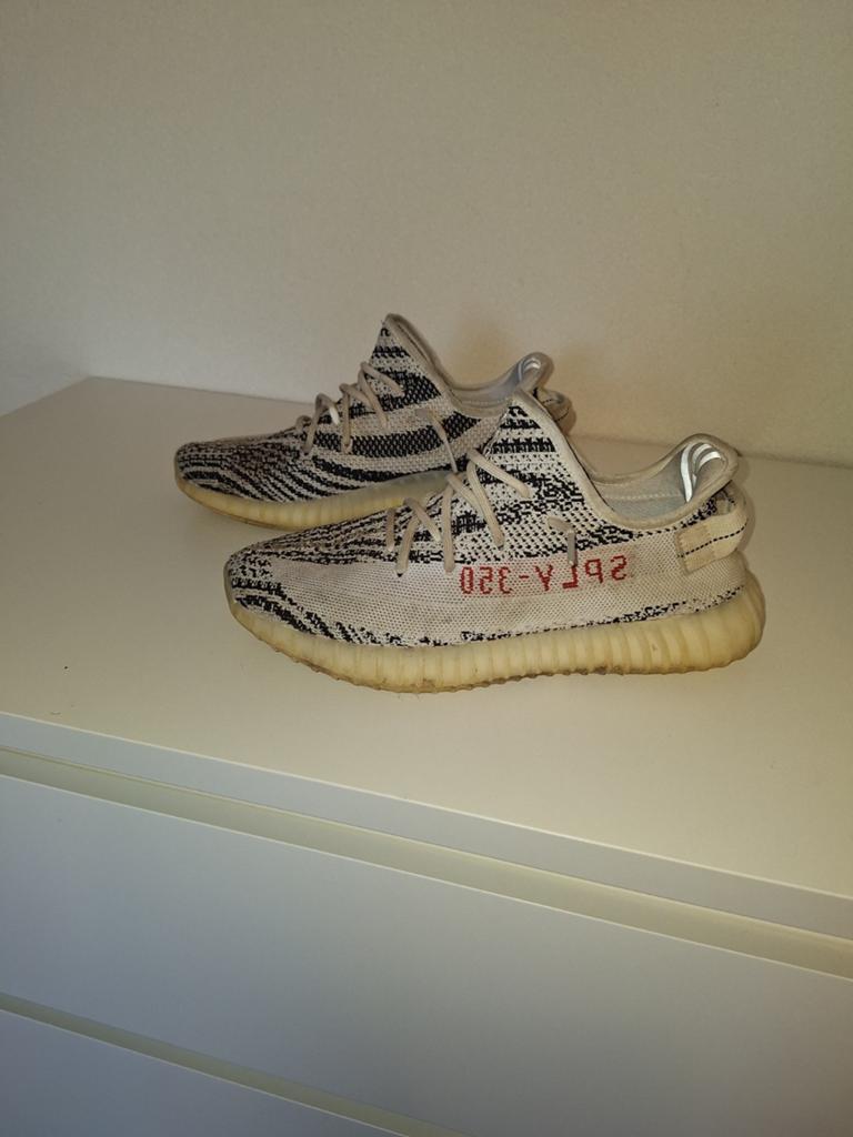 Adidas Yeezy Boost 350 V2 Zebra Sneakers, Wit, Ophalen of Verzenden, Sneakers of Gympen, Adidas Yeezy