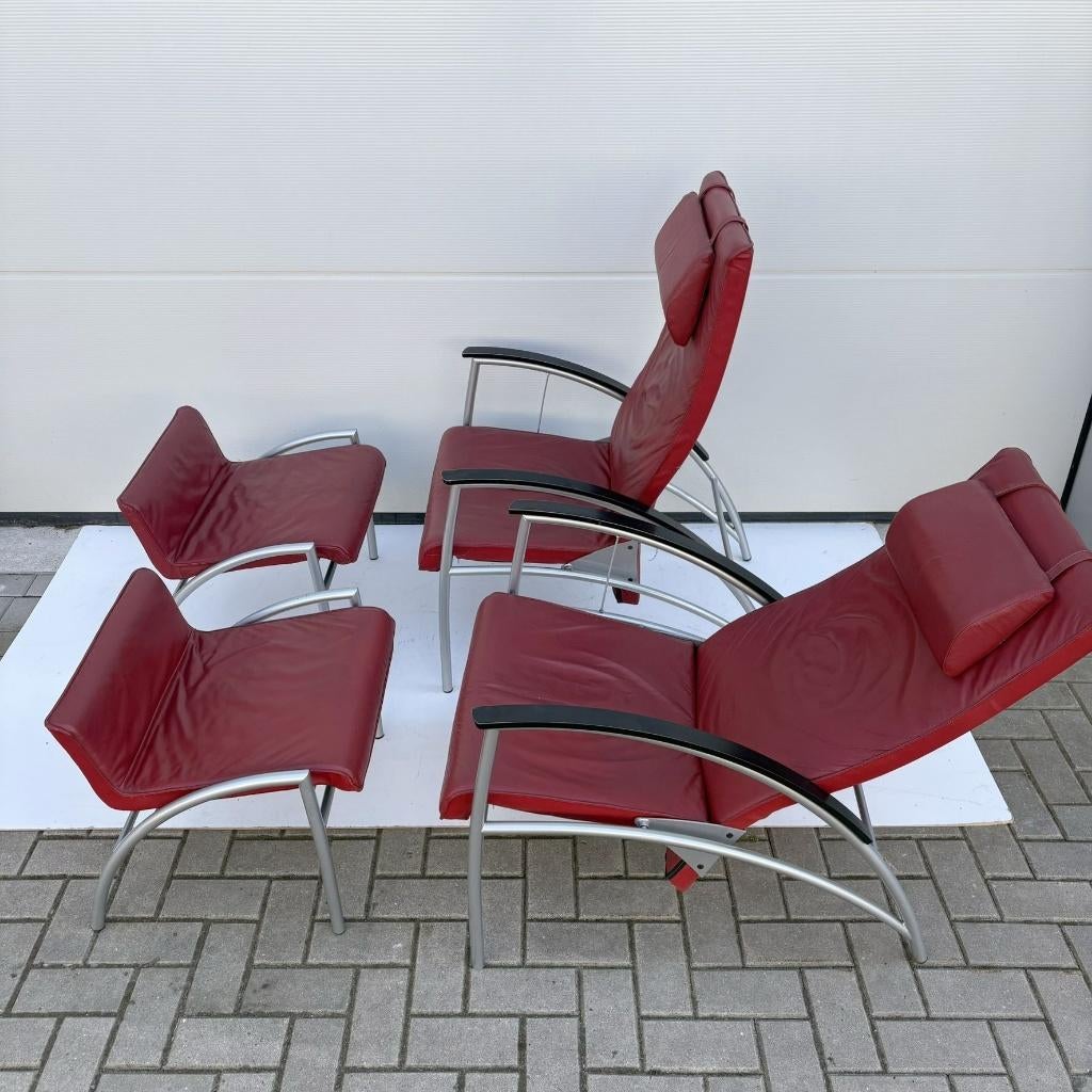 Kebe leren verstelbare fauteuil en voetenbank set - rood, Huis en Inrichting, Fauteuils, Gebruikt, 75 tot 100 cm, Kebe, Leer