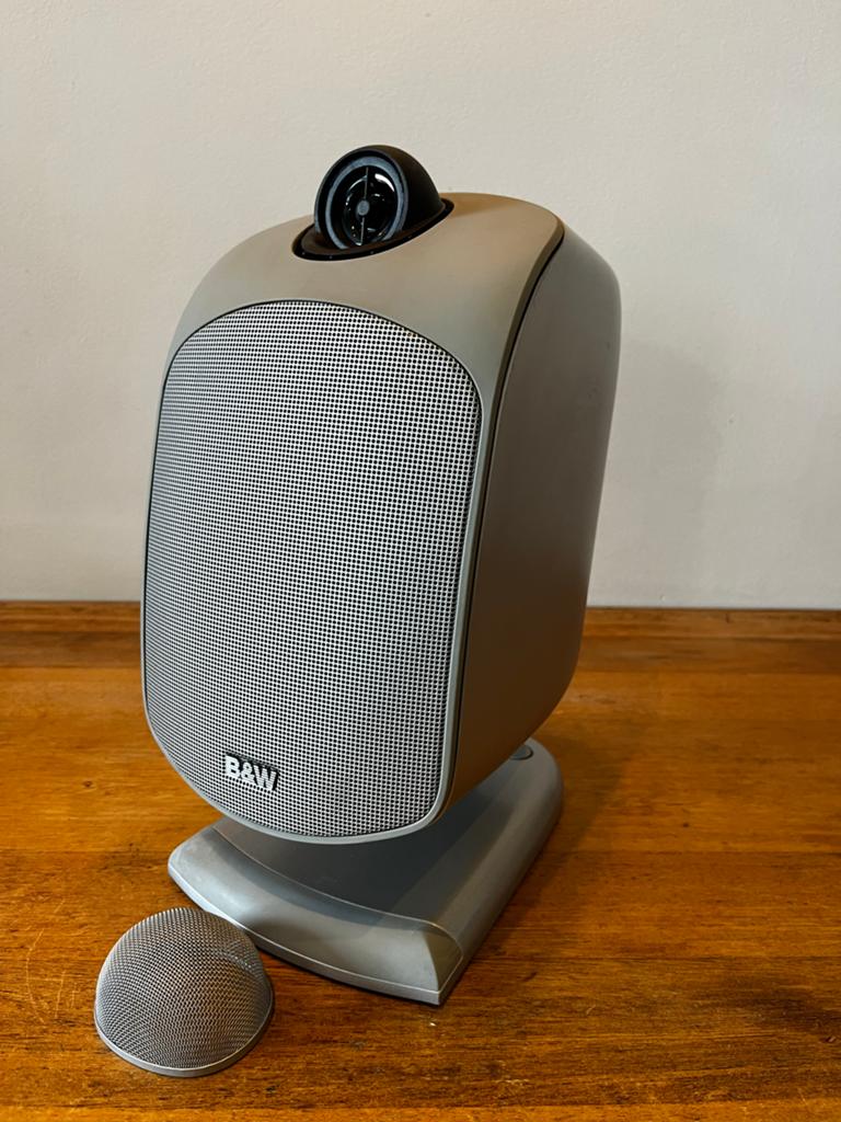 B&W LM1 Luidspreker - Zilver/Grijs - 100W, Audio, Tv en Foto, Ophalen, Zo goed als nieuw, 60 tot 120 watt, Bowers & Wilkins (B&W)