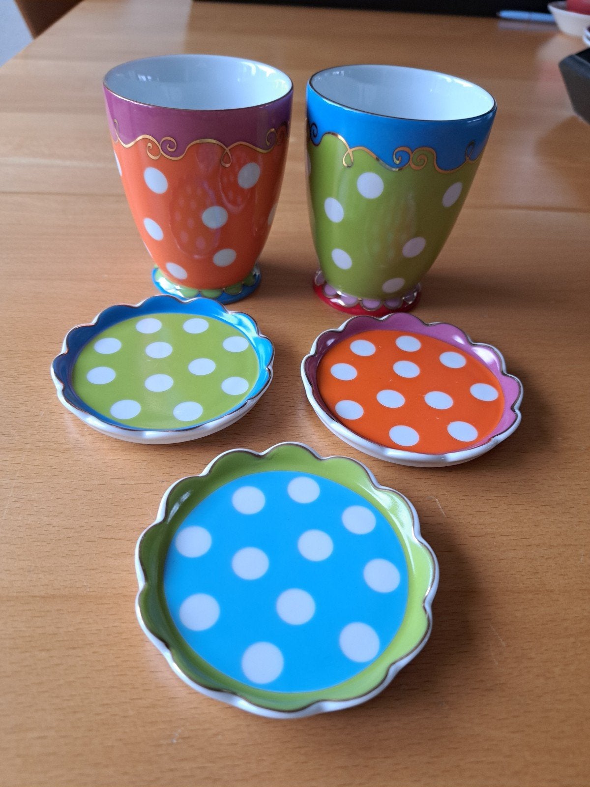 Oilily serviesdelen, Ophalen, Zo goed als nieuw, Overige stijlen, Kop(pen) en/of Schotel(s)