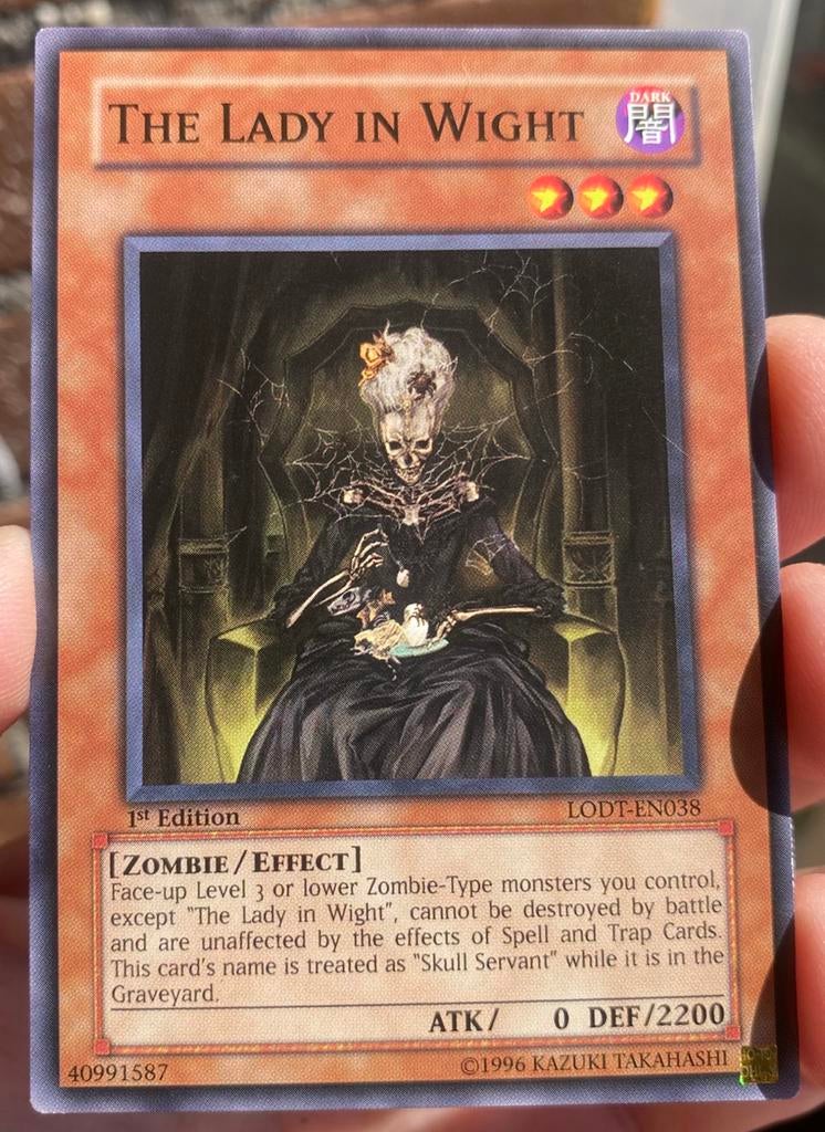 Yu-Gi-Oh! The Lady in Wight LODT 1st Edition !, Ophalen of Verzenden, Gebruikt, Losse kaart