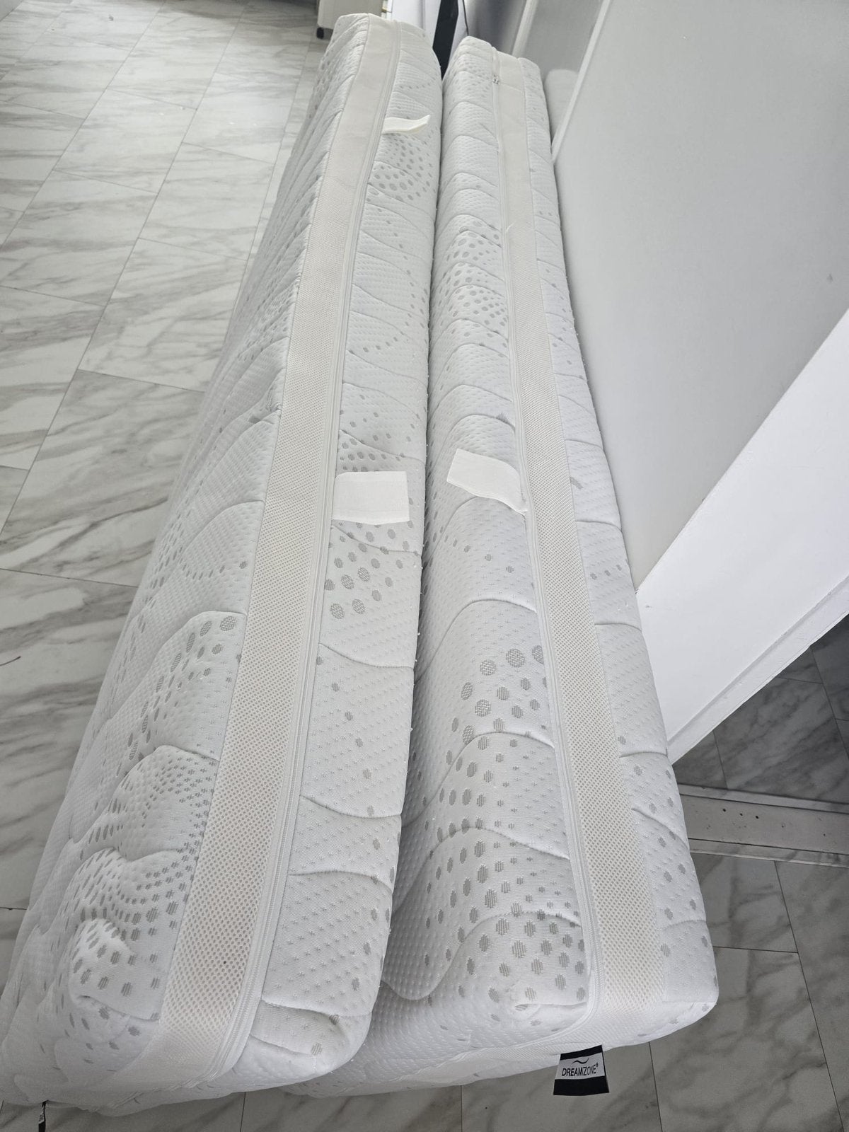 2 nette matrassen te koop voor €25, Huis en Inrichting, Ophalen, 90 cm, Eenpersoons, Zo goed als nieuw