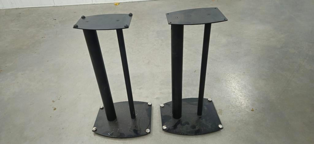 Speaker standaards, Muziek en Instrumenten, Standaards, Ophalen, Zo goed als nieuw, Muziekstandaard, Speaker