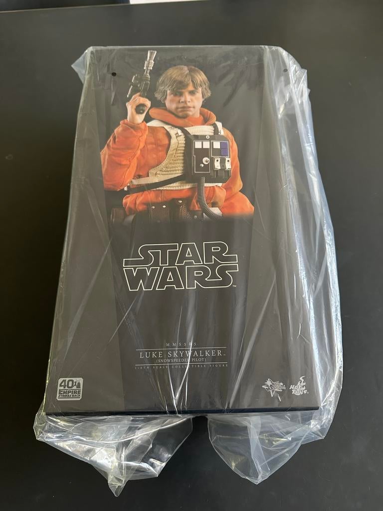 Hot Toys MMS585 Luke Skywalker Snowspeeder Pilot Star Wars, Verzamelen, Star Wars, Ophalen of Verzenden, Nieuw, Actiefiguurtje