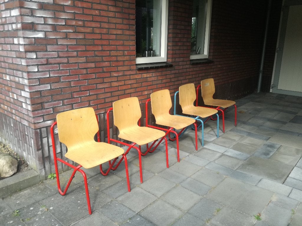 Set van 2 vintage buisstoelen / stapelstoelen., Ophalen, Gebruikt, Twee, Hout