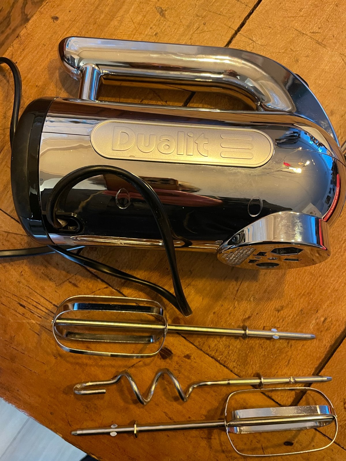 Dualit Handmixer - Let op: kloppers en 1 deeghaak, Ophalen, Gebruikt