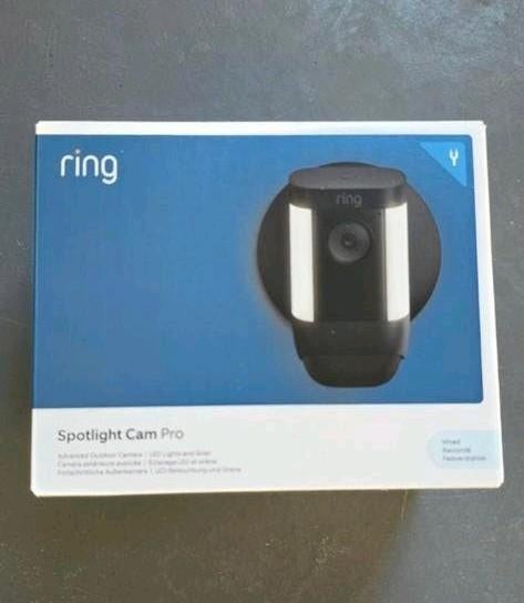 Ring Spotlight Cam Pro bedraad | Zwart | Z.G.A.N., Ophalen of Verzenden, Zo goed als nieuw, Buitencamera
