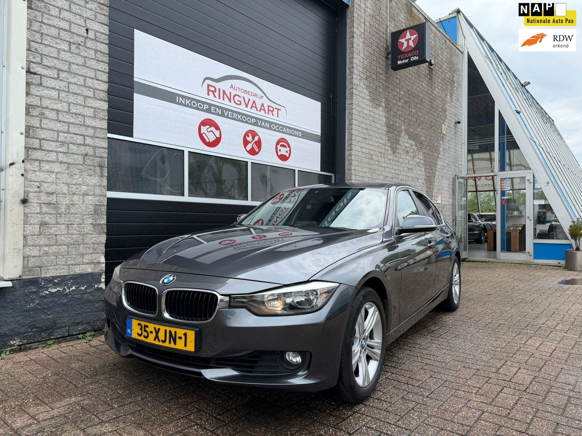 BMW 3-serie 320i Executive Automaat 1 JAAR APK, Auto's, Automaat, Gebruikt, 4 cilinders, Origineel Nederlands