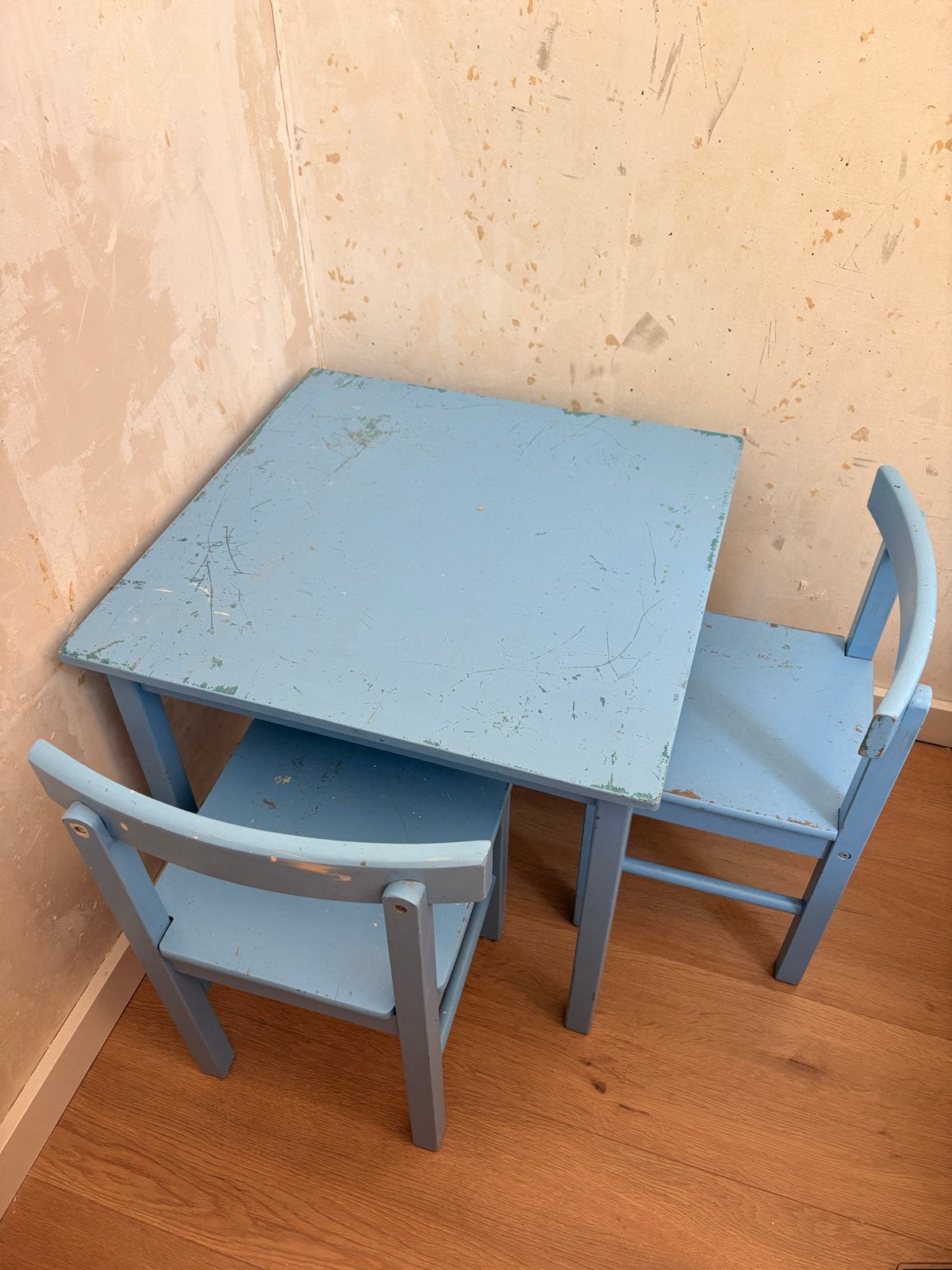 IKEA SORK kindertafel met twee stoeltjes - blauw, Ophalen, Gebruikt, Tafel(s) en Stoel(en)